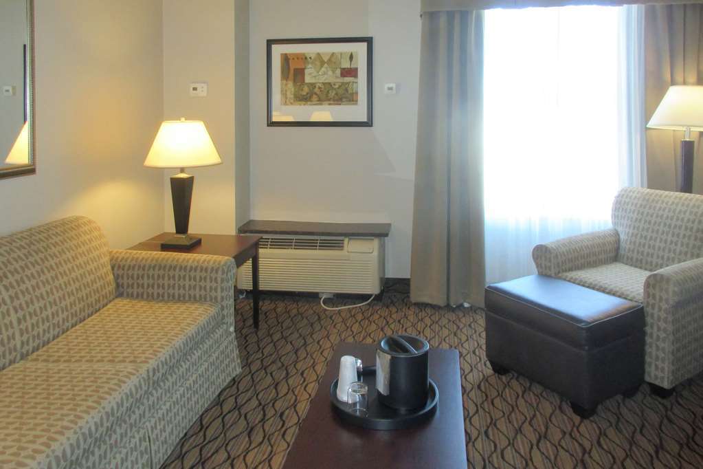 Comfort & - West Chester 3* Glen Mills